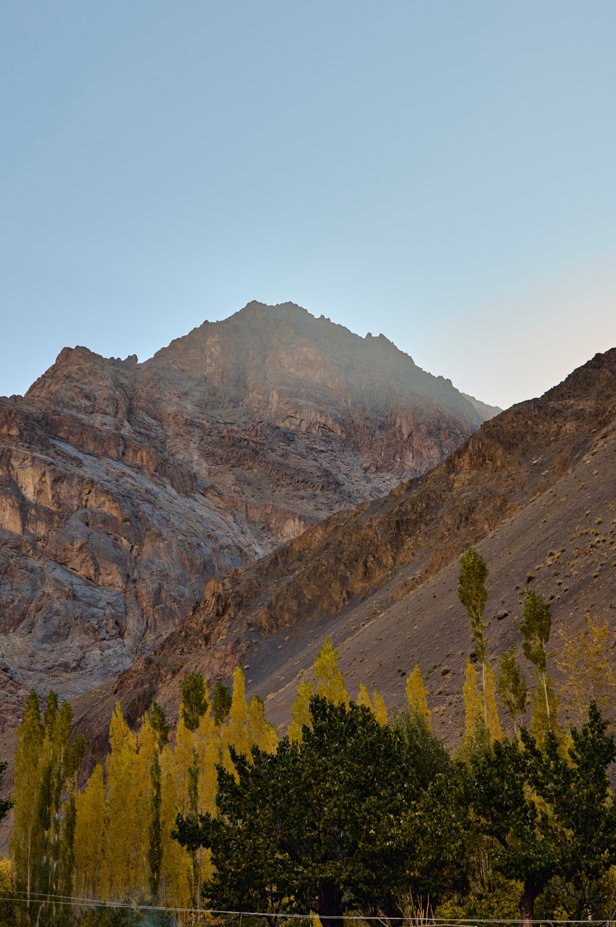 Ladakhi mountain setting for yoga and meditation
